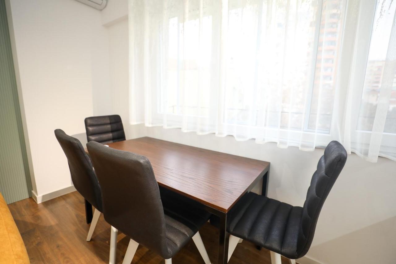 Tirana Center Apartment - Your Cosy Corner Extérieur photo