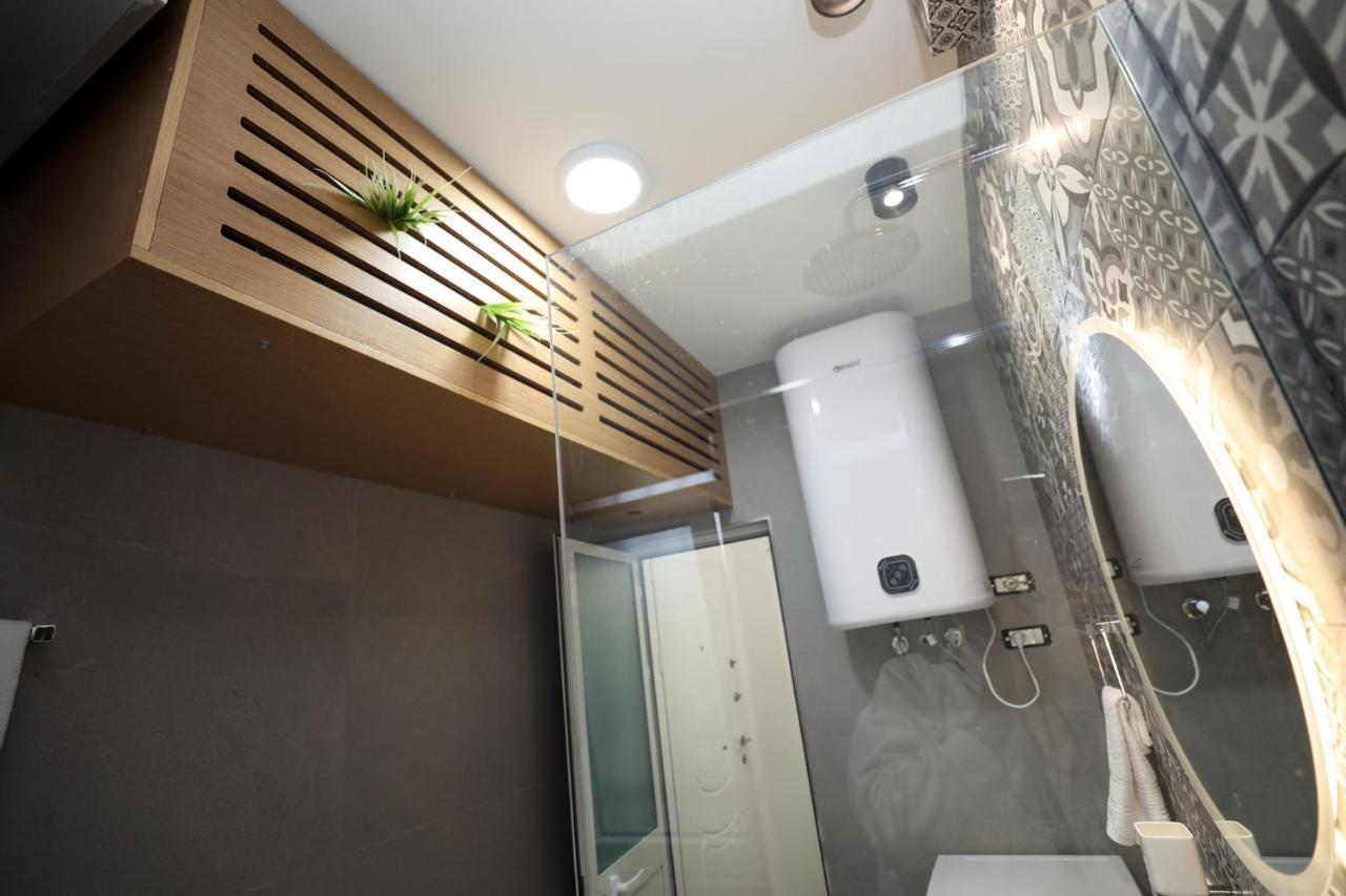 Tirana Center Apartment - Your Cosy Corner Extérieur photo